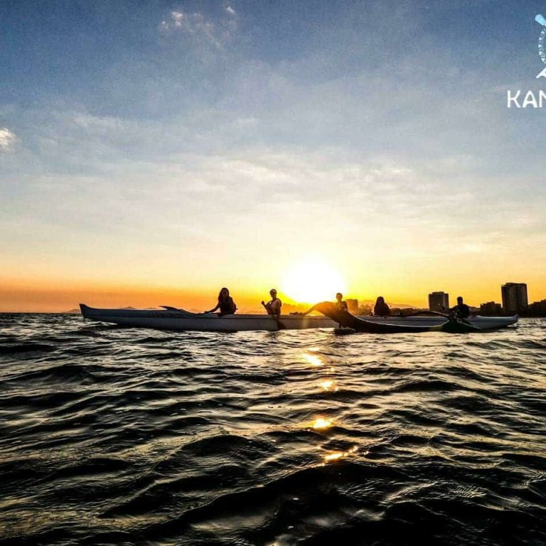 passeio de barco ilhas tijucas