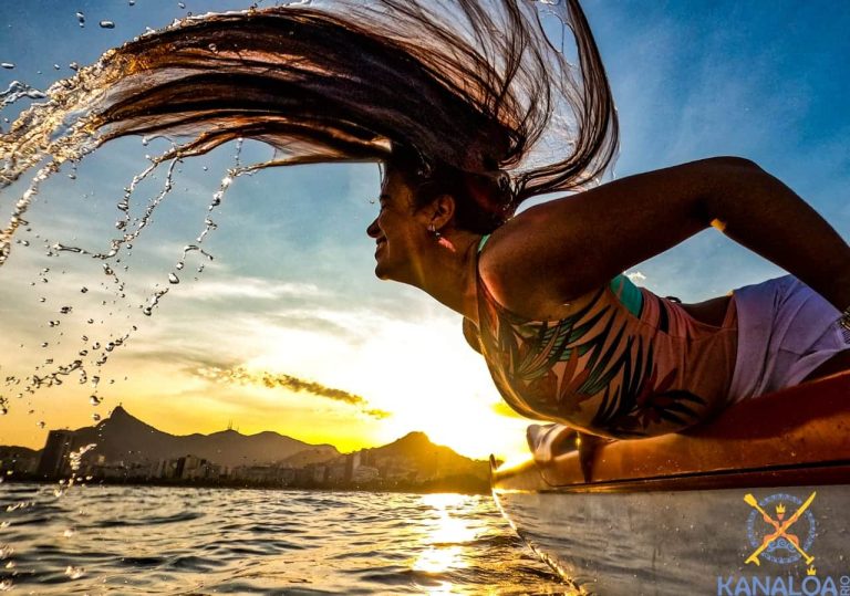 Passeio Turístico de Canoa Havaiana Pôr do Sol Cristo Redentor