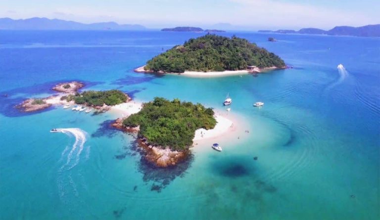 Passeio em Angra dos Reis por Ilhas Paradisíacas